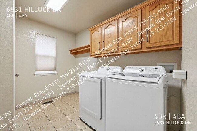 Building Photo - 6931 Hillock Dr
