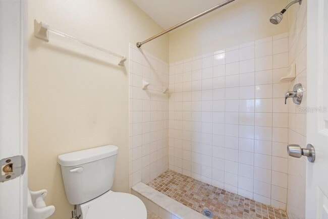 Building Photo - 4071 Shoreside Cir