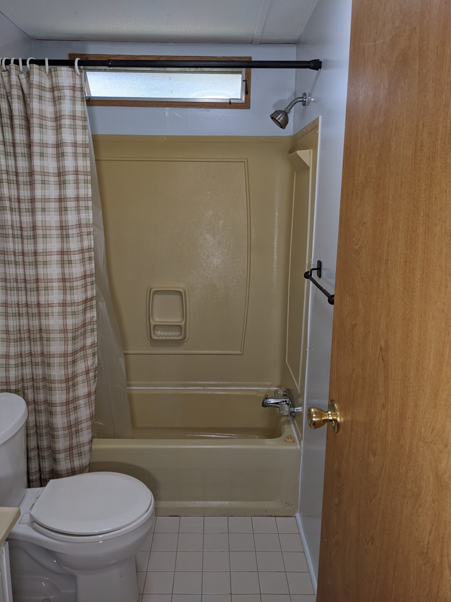 Full Bath #2 - 12619 Wildlife Ln