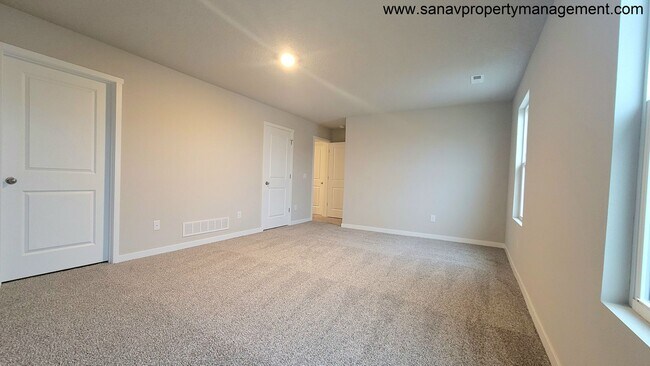 Building Photo - Contemporary Comfort: A Four-Bedroom Haven with Modern Flourish w/ 3 CAR GARAGE