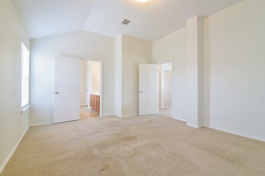 Building Photo - 16347 Bantam Ridge Ct