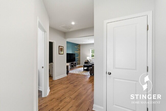 Building Photo - 1208 Brackish Ct