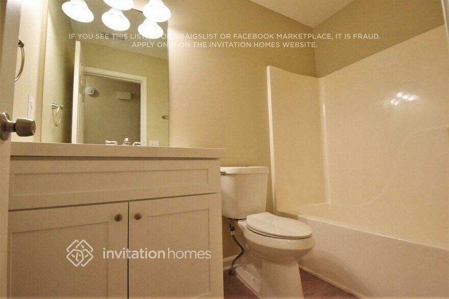 Building Photo - 5935 Water Oaks Dr