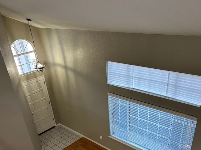 Building Photo - Pleasanton Shadow Cliffs, 3 Bed. 2.5 Bath, Near Top Schools!