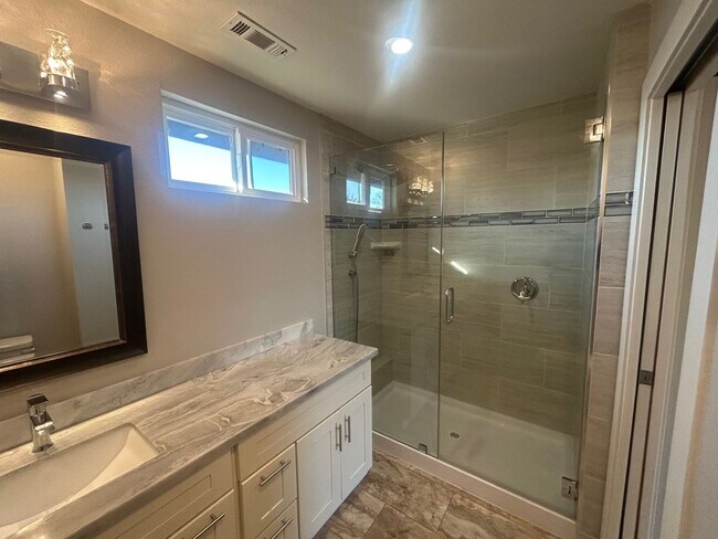 Building Photo - 3 bedroom 2.5 bathroom beautifully updated duplex in Concord at $3,500 per month available!