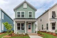 Building Photo - Beautifully Maintained 3 Bedroom, 2.5 Bath...
