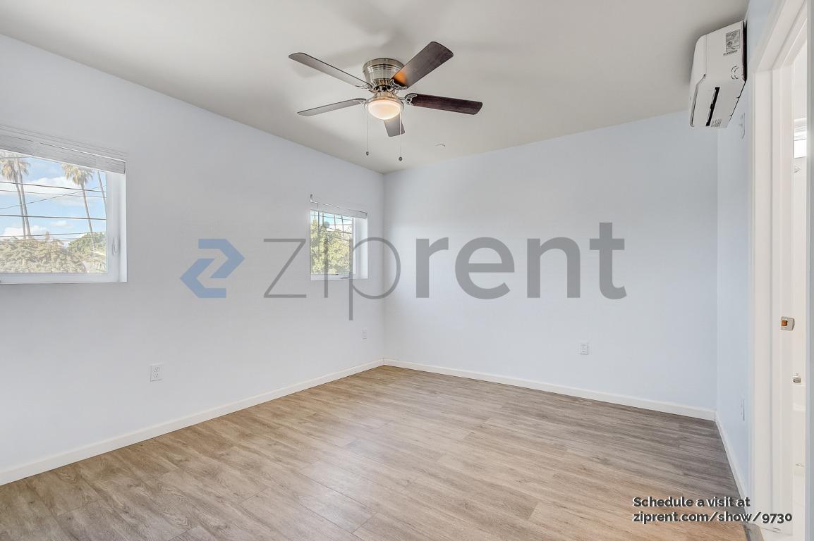 Building Photo - 969 S Lorena St