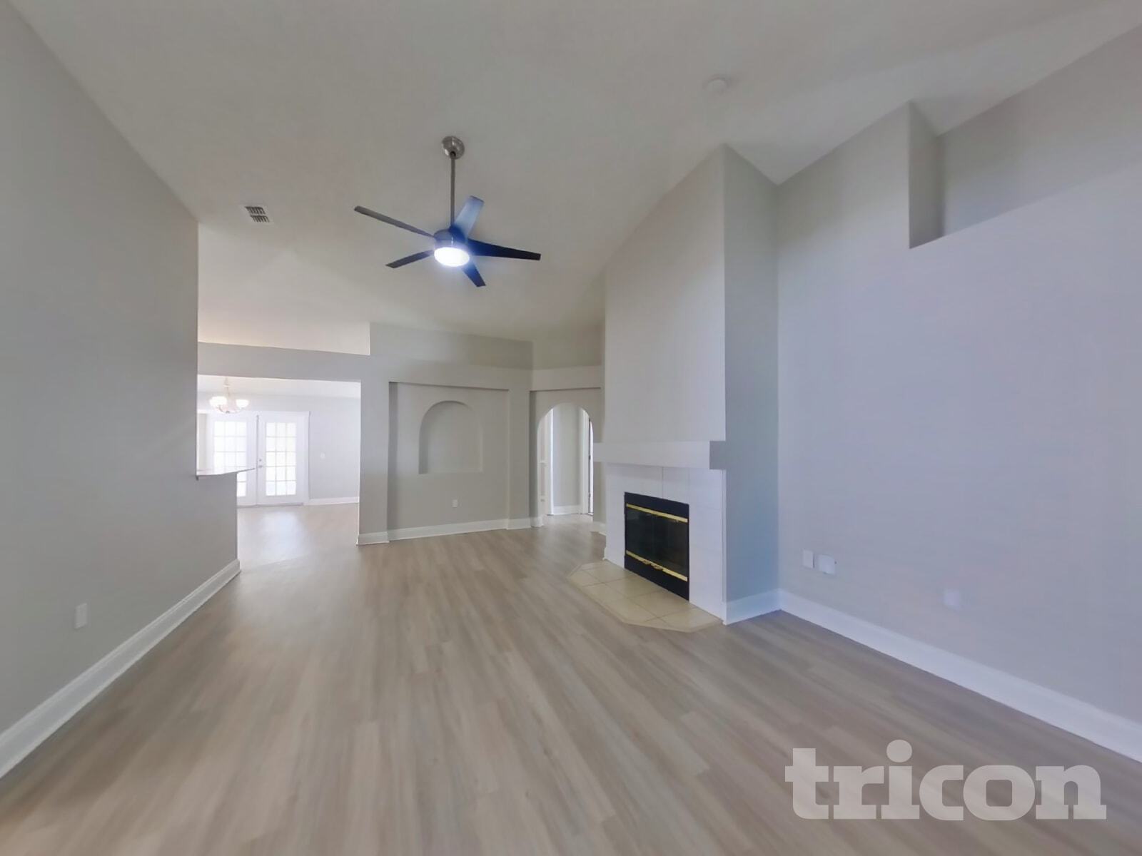 Building Photo - 1656 Dartmouth Dr