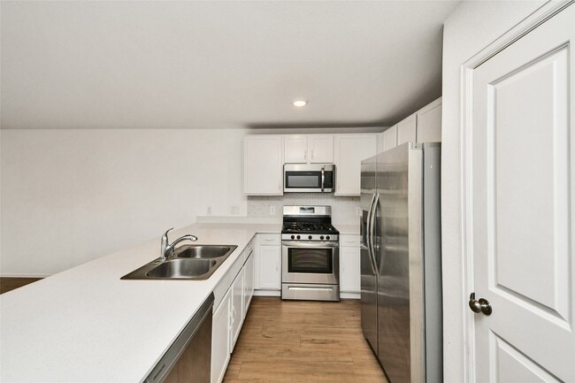 Building Photo - 18915 Sorento Bay Ln