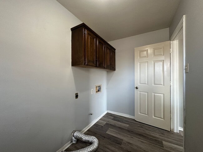 Building Photo - 35 Aberdeen Cir