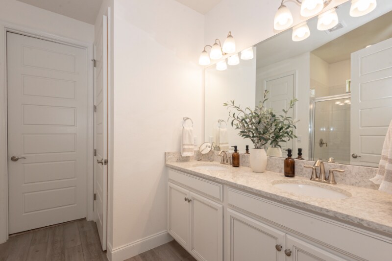 Building Photo - 2853 Monaghan Dr