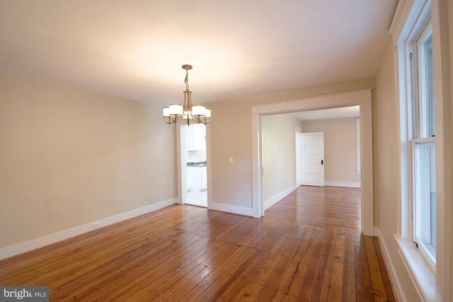 Building Photo - 401 Henry Clay St
