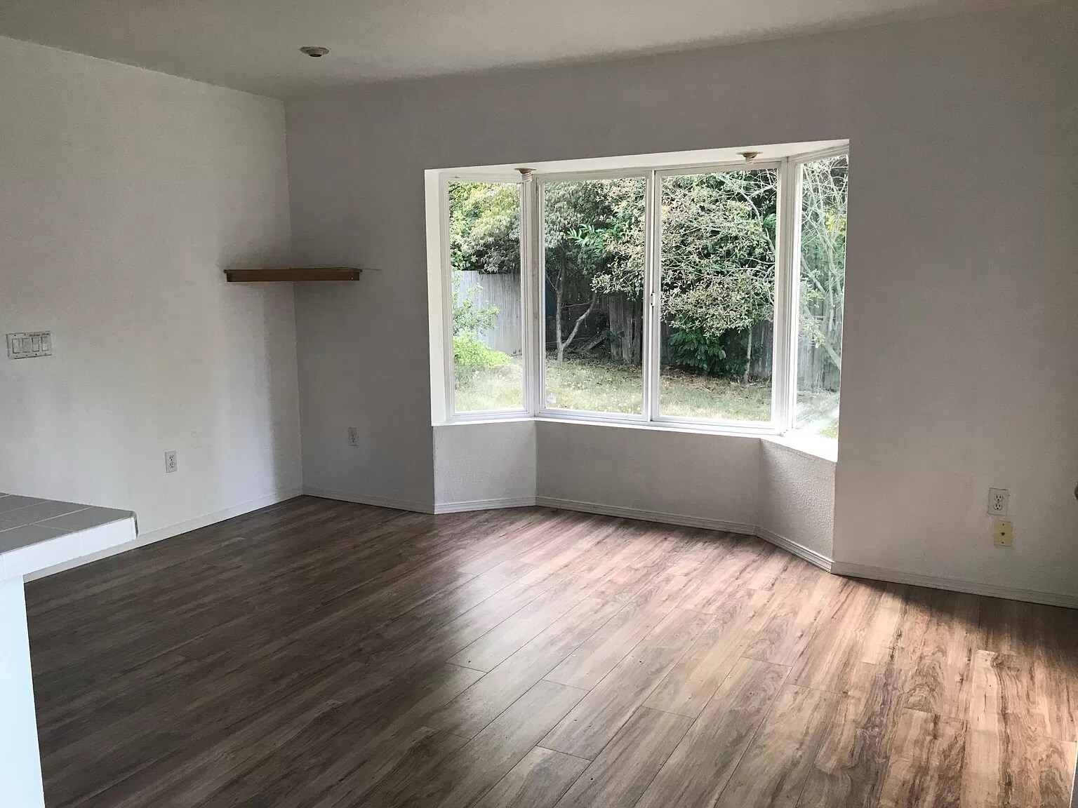 Dining room - 1816 N 145th St