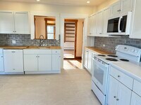 Building Photo - 51 Cabot Ln