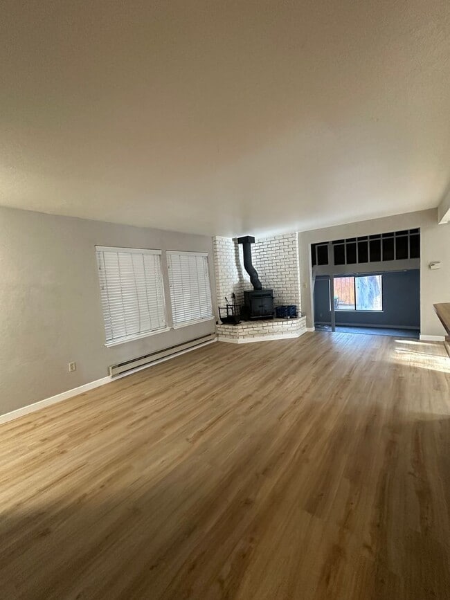 Building Photo - Hidden Gem in Peaceful Forest Setting- Pet Friendly!