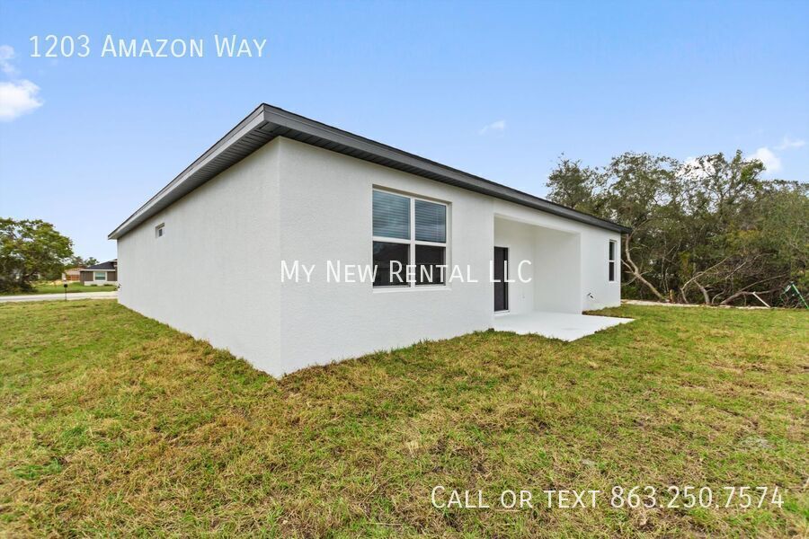 Building Photo - 1203 Amazon Way