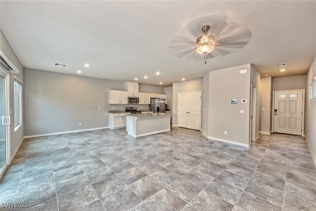 Building Photo - 7850 W Shelbourne Ave