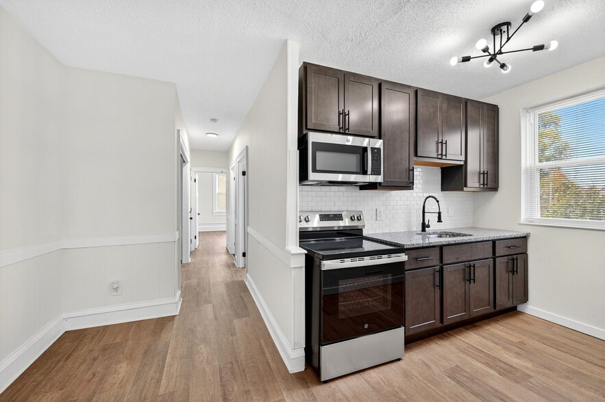 Building Photo - 5803 S Kingshighway Blvd