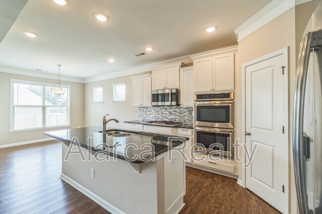 Building Photo - 152 Suggs Mill Dr