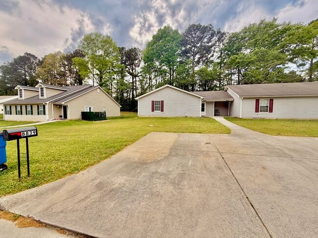 Building Photo - 8837 Freedom Way