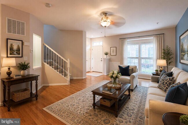 Building Photo - 9300 Summit View Way