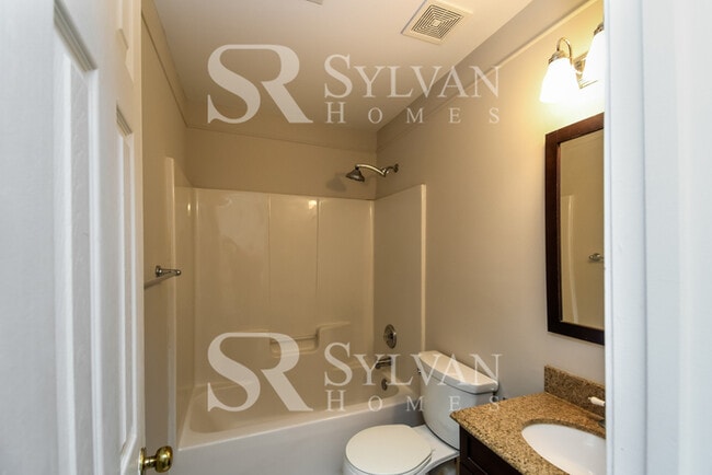 Building Photo - At Last, This Is What You Have Been Searching For!