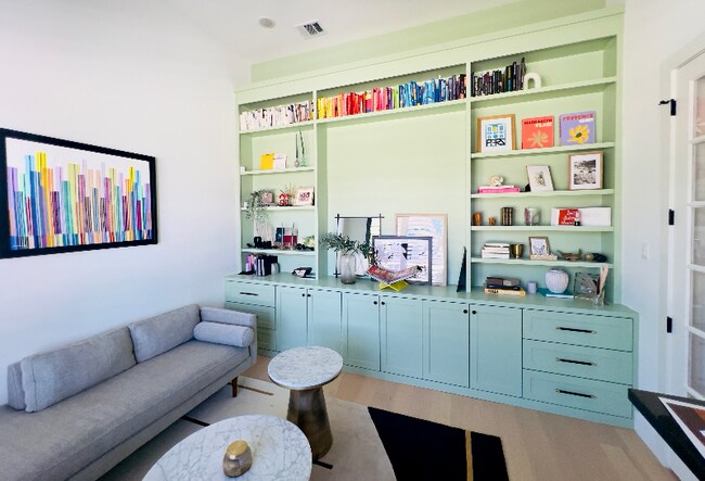 Building Photo - 4231 Splitrock Dr