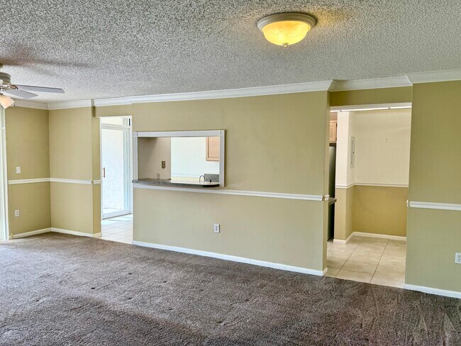 Building Photo - 104 Half Moon Cir