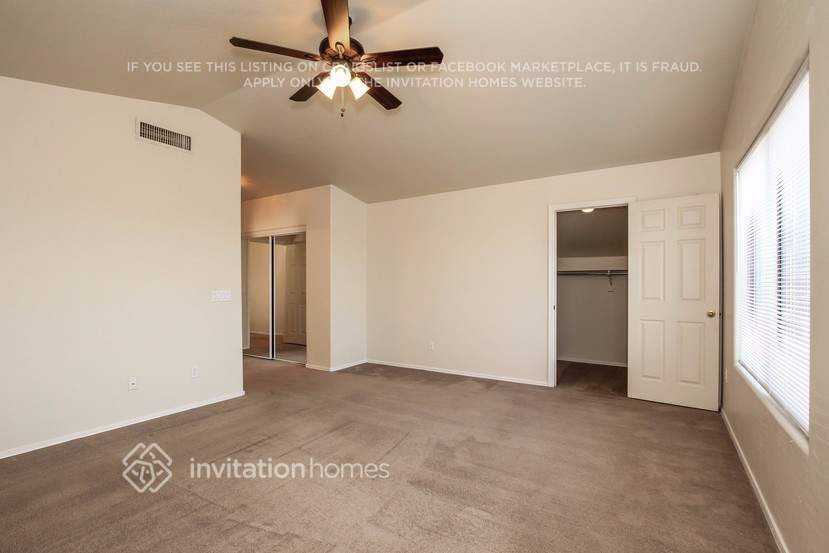 Building Photo - 14530 N 87th Ave