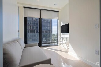 Building Photo - 6401 Wilshire Blvd