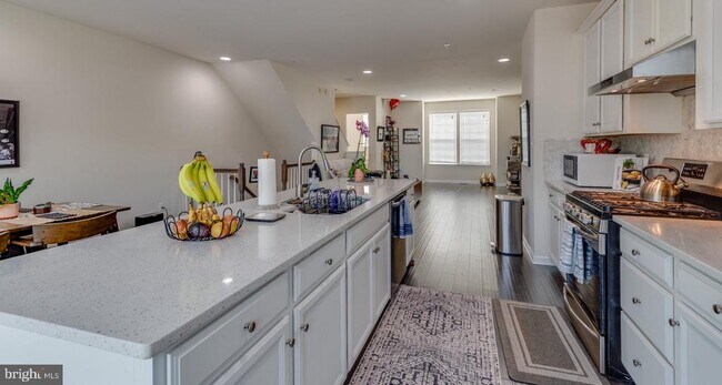 Building Photo - 43688 Winterberry Wy