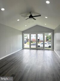 Building Photo - 3400 Merle Dr