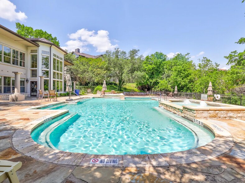 Building Photo - 6000 Shepherd Mountain Cv