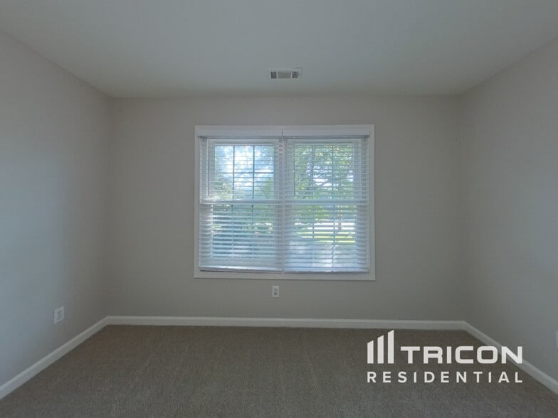 Building Photo - 140 Terrane Ridge