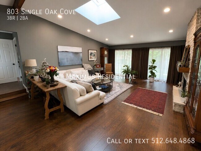 Building Photo - 803 Single Oak Cove