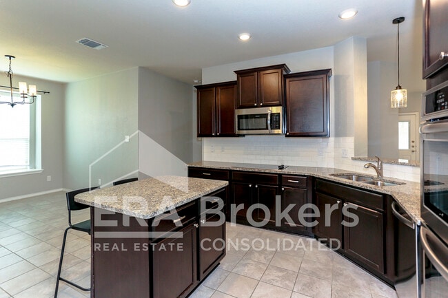 Building Photo - 2506 Bargello St