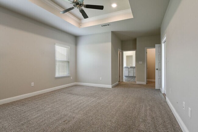 Building Photo - 3055 Sea Oats Dr