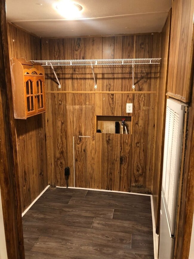 Building Photo - Cozy Modular Home in Newport