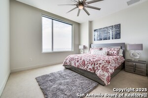 Building Photo - 610 E Market St