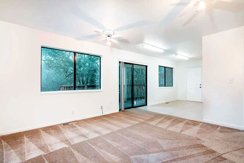 Building Photo - 6571 Summerhill Rd
