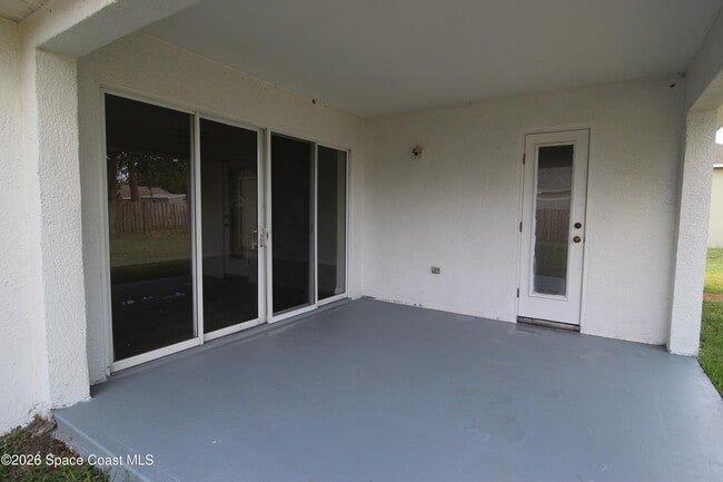 Building Photo - 959 Pine Walk Ct NE