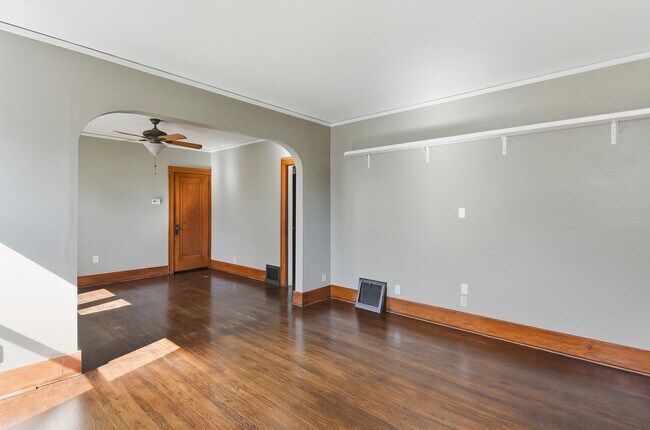 Building Photo - 1608 S 55th St