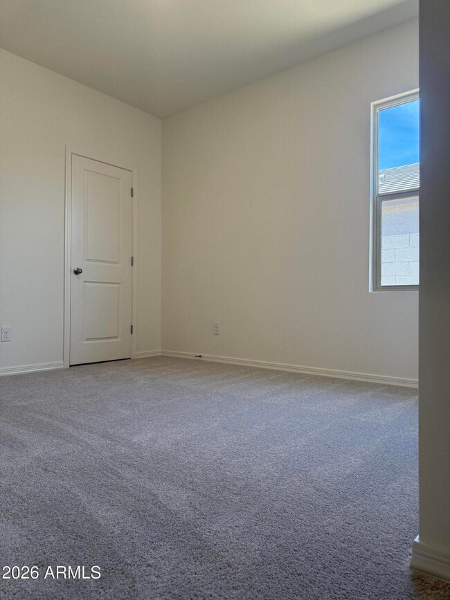Building Photo - 2370 Steer Dr