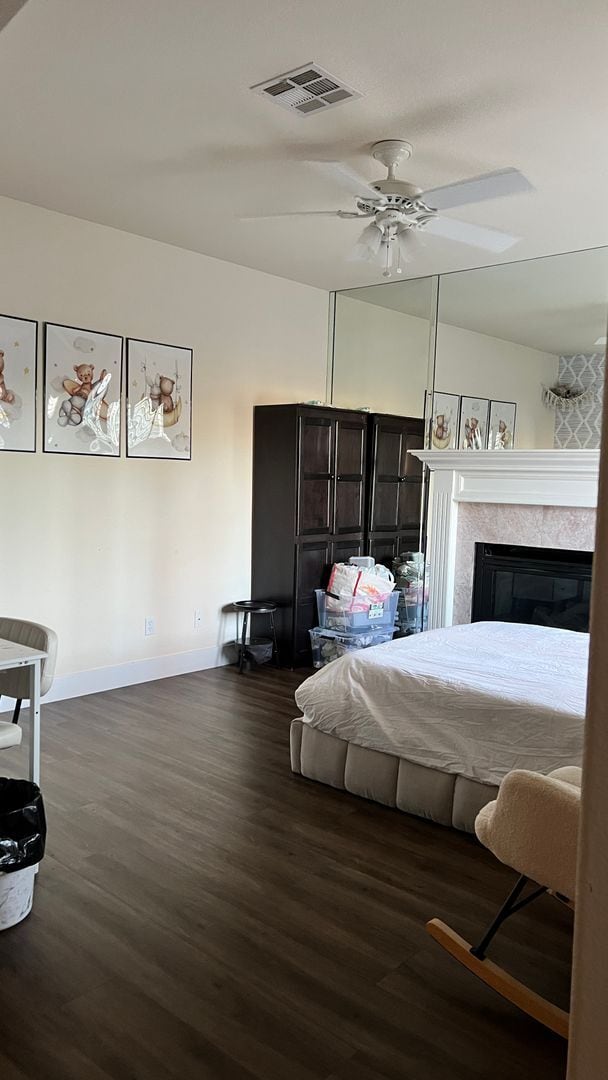 Building Photo - Stunning Fully Remodeled Luxury Home in Peccole Ranch