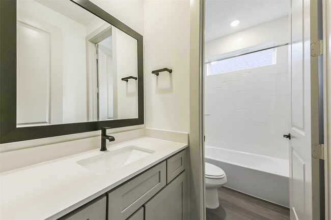 Building Photo - 3413 Daily Harvest Dr