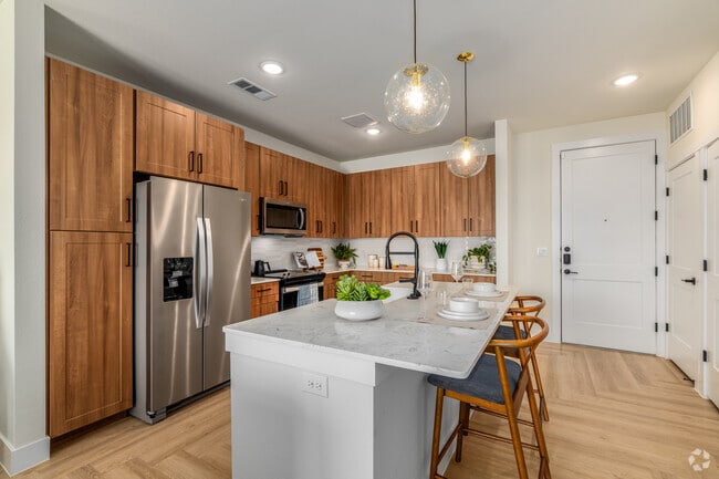 Interior Photo - The Brentwood