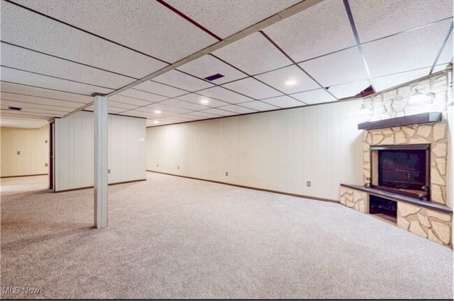 Building Photo - 240 Stardust Dr