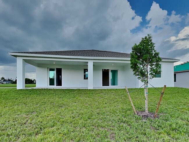 Building Photo - 7474 Manville Terrace