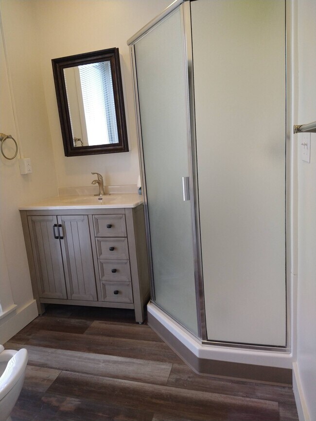 Bathroom, clean and updated - 106 S 16th St
