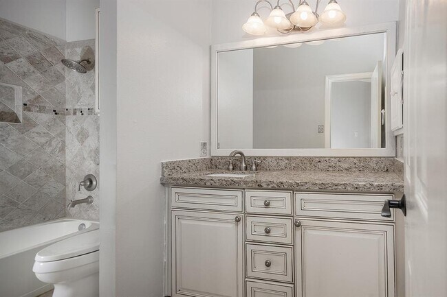 Building Photo - 203 S Brooksedge Cir